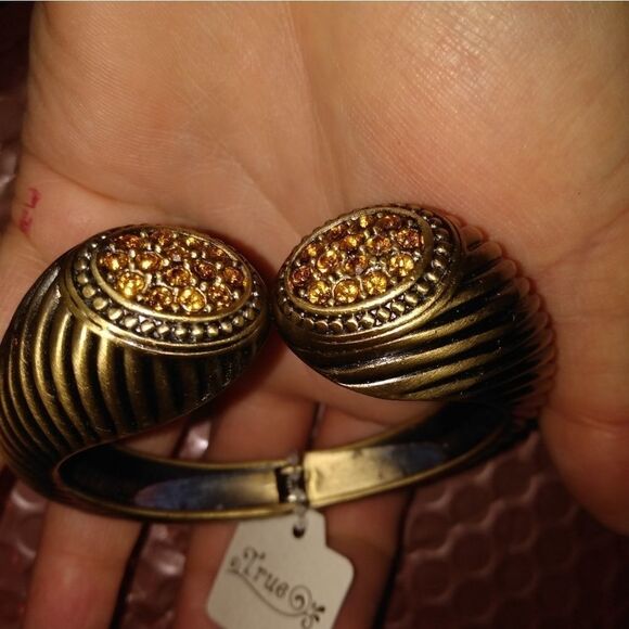 NWT bronze hinged cuff bracelet, multi/mini Orange - Picture 2 of 7